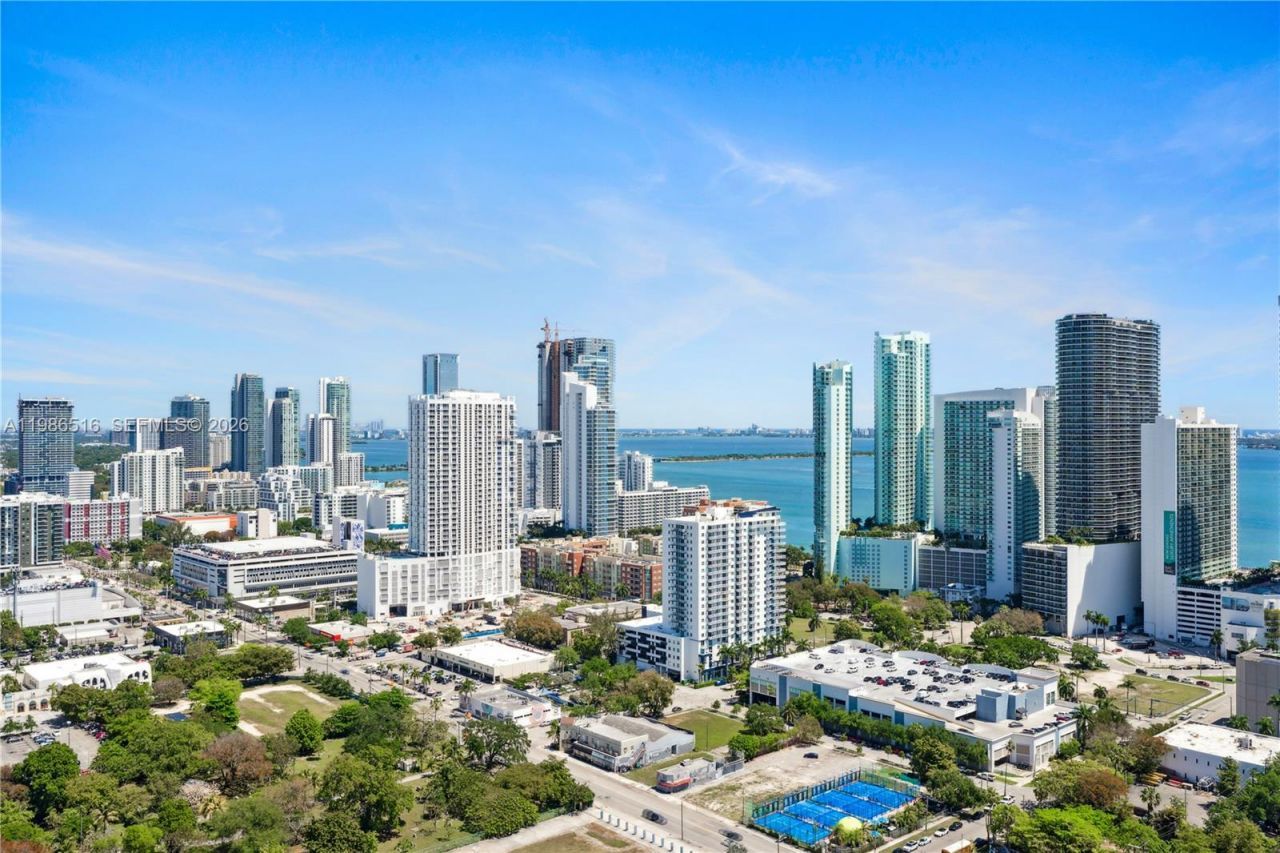 1600 NE 1st Ave, Unit 3303, Miami, FL 33132 Photo