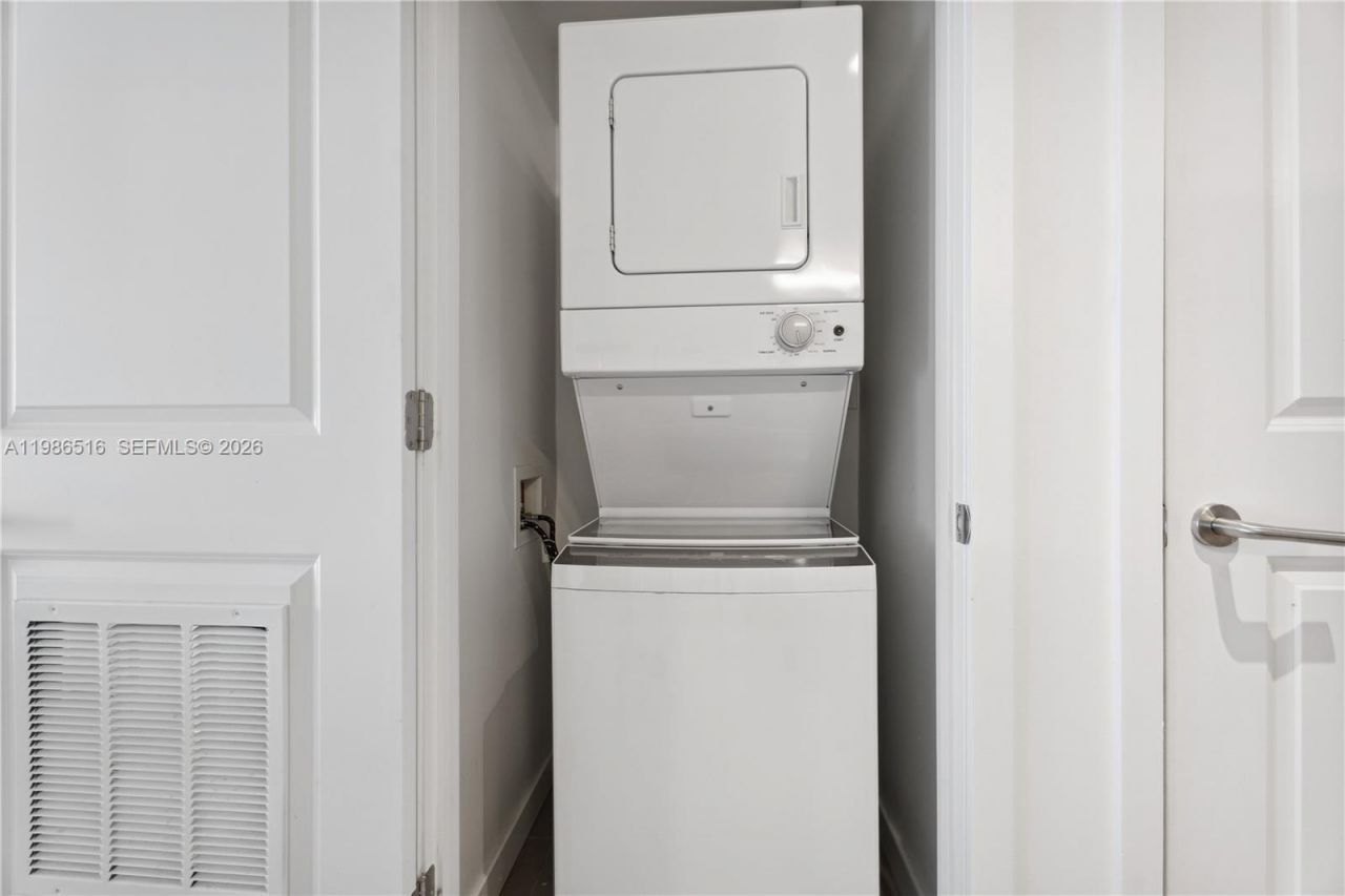 1600 NE 1st Ave, Unit 3303, Miami, FL 33132 Photo