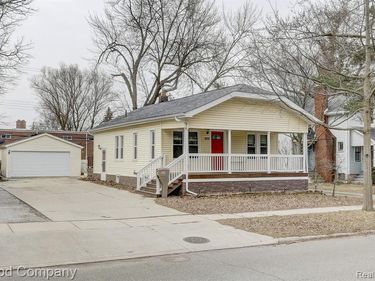 265 W Hazelhurst Street, Ferndale, MI 48220