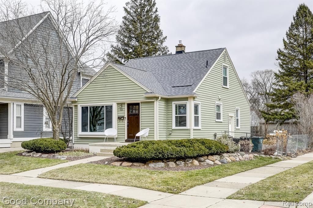 602 N Vermont Avenue, Royal Oak, MI 48067 Main Photo