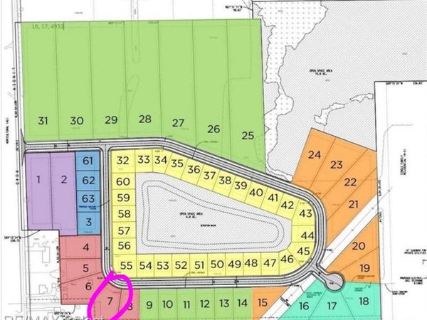 5421 Spring Meadows Way #7, Fenton Twp, MI 48451