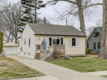 29329 Tawas Street, Madison Heights, MI 48071