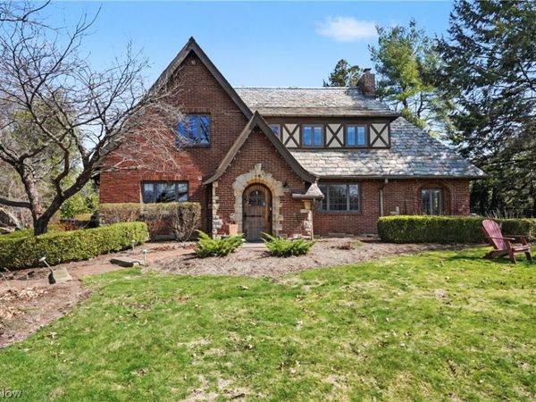 131 N Wheaton Road, Akron, OH 44313