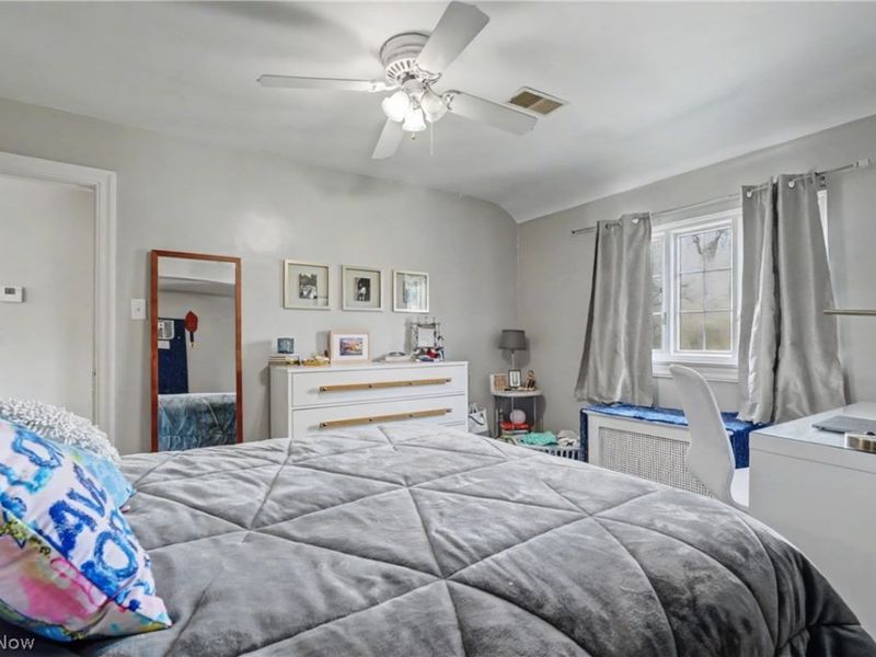 131 N Wheaton Road , Akron, OH 44313 Photo 39