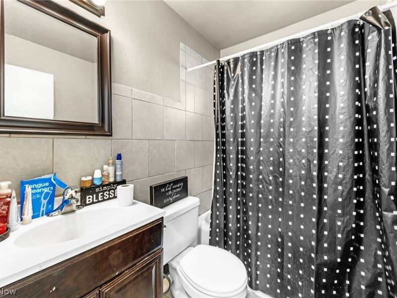 779 & 781 Jason Avenue , Akron, OH 44314 Photo 11