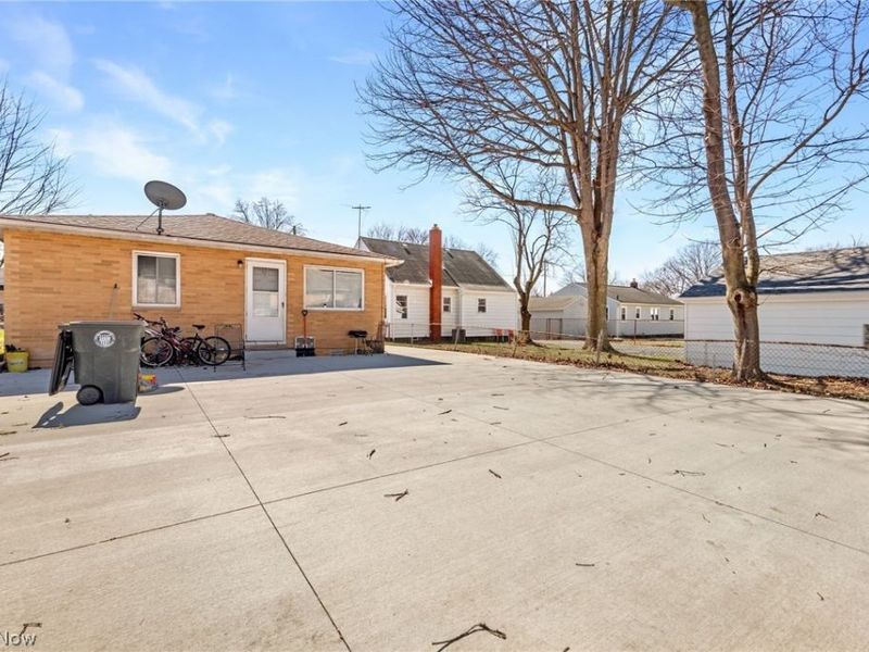 37 & 39 W Woodsdale Avenue, Akron, OH 44301 Photo 19