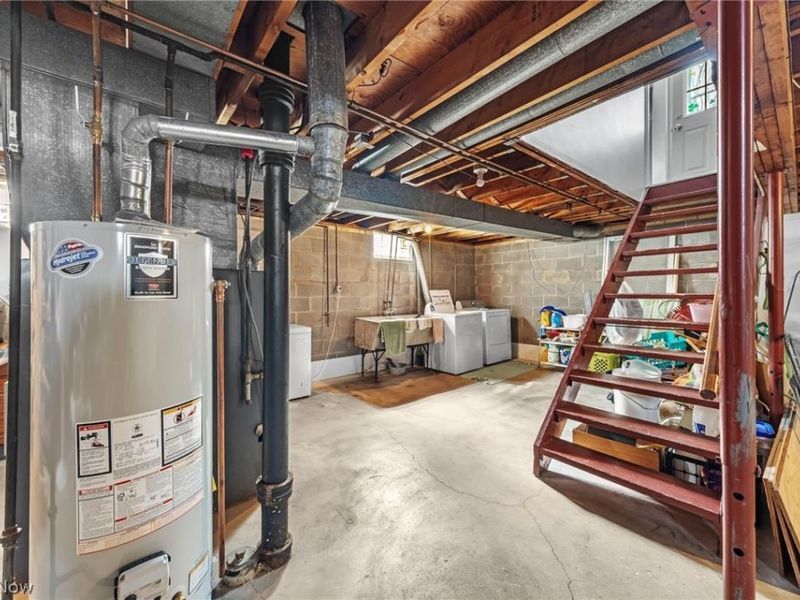 590 & 592 Herbert Road, Akron, OH 44312 Photo 12