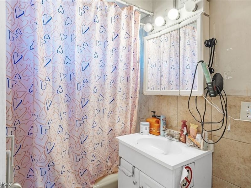 590 & 592 Herbert Road, Akron, OH 44312 Photo 15