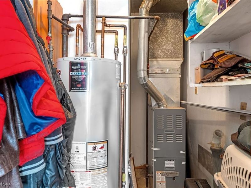 592 Herbert Road , Akron, OH 44312 Photo 27