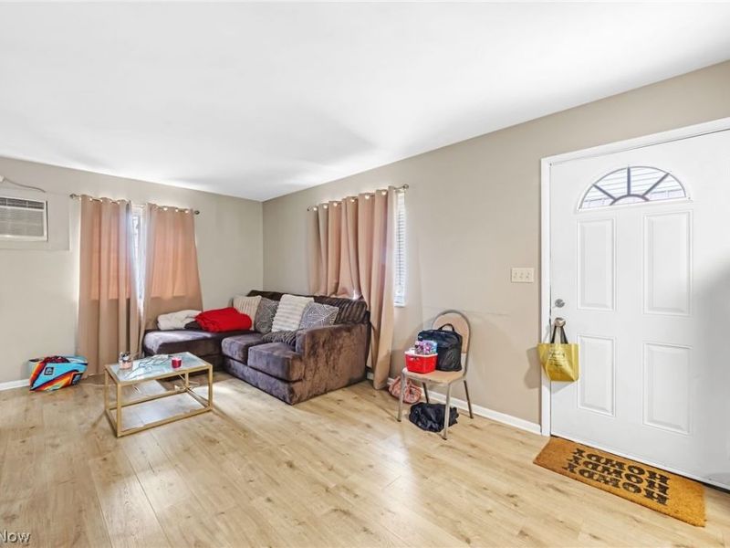 592 Herbert Road , Akron, OH 44312 Photo 33