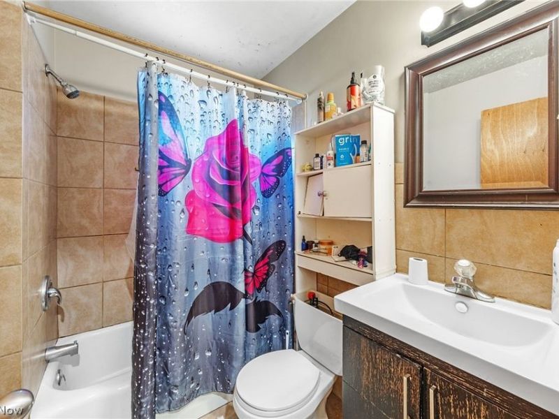 592 Herbert Road , Akron, OH 44312 Photo 41