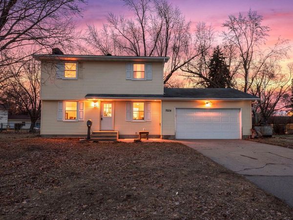 7624 Daleview Drive, Brooklyn Park, MN 55443