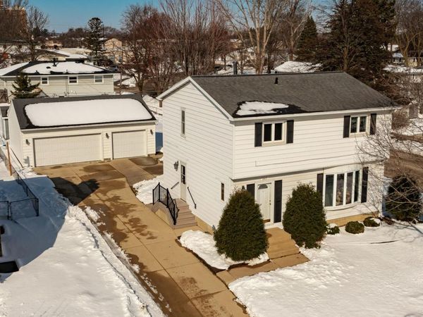 3917 16th Avenue NW, Rochester, MN 55901