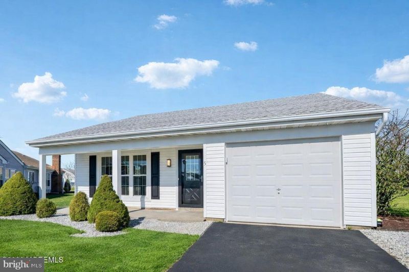 5 Carol Court, Manchester Township, NJ 08759 Main Photo