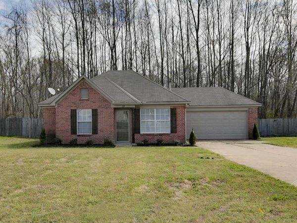125 PINE RIDGE LN, Oakland, TN 38060