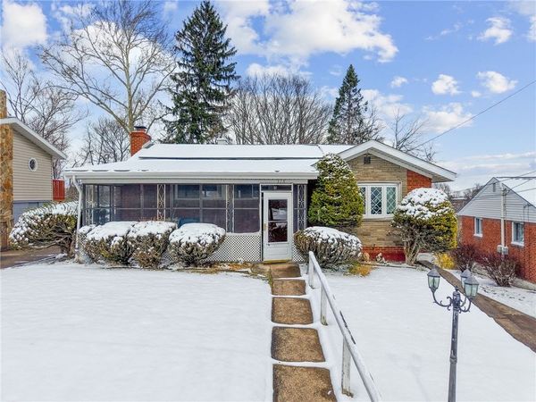 318 Dunbar Dr, Pittsburgh, PA 15235