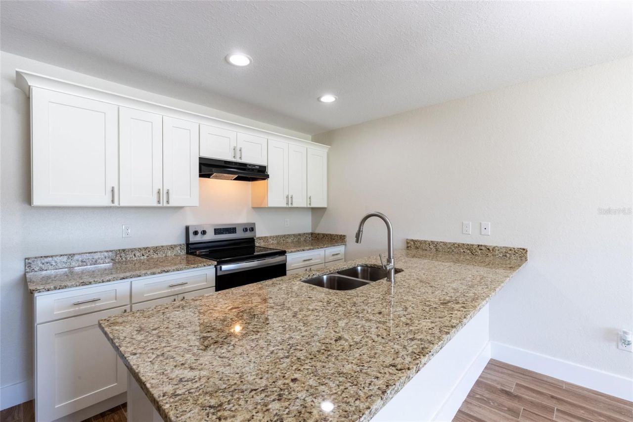 6301 Candler Terrace , Sebring, FL 33876 Photo