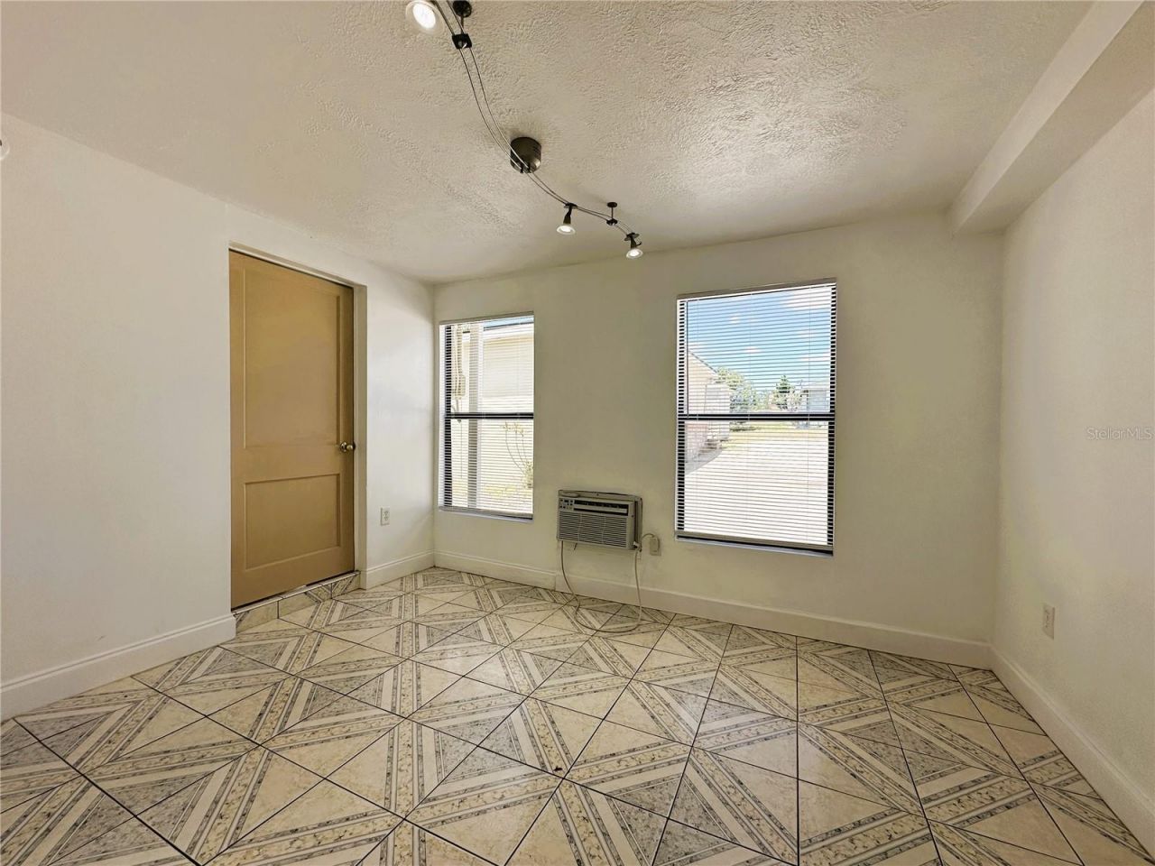 315 Ridge Manor Drive , Lake Wales, FL 33853 Photo