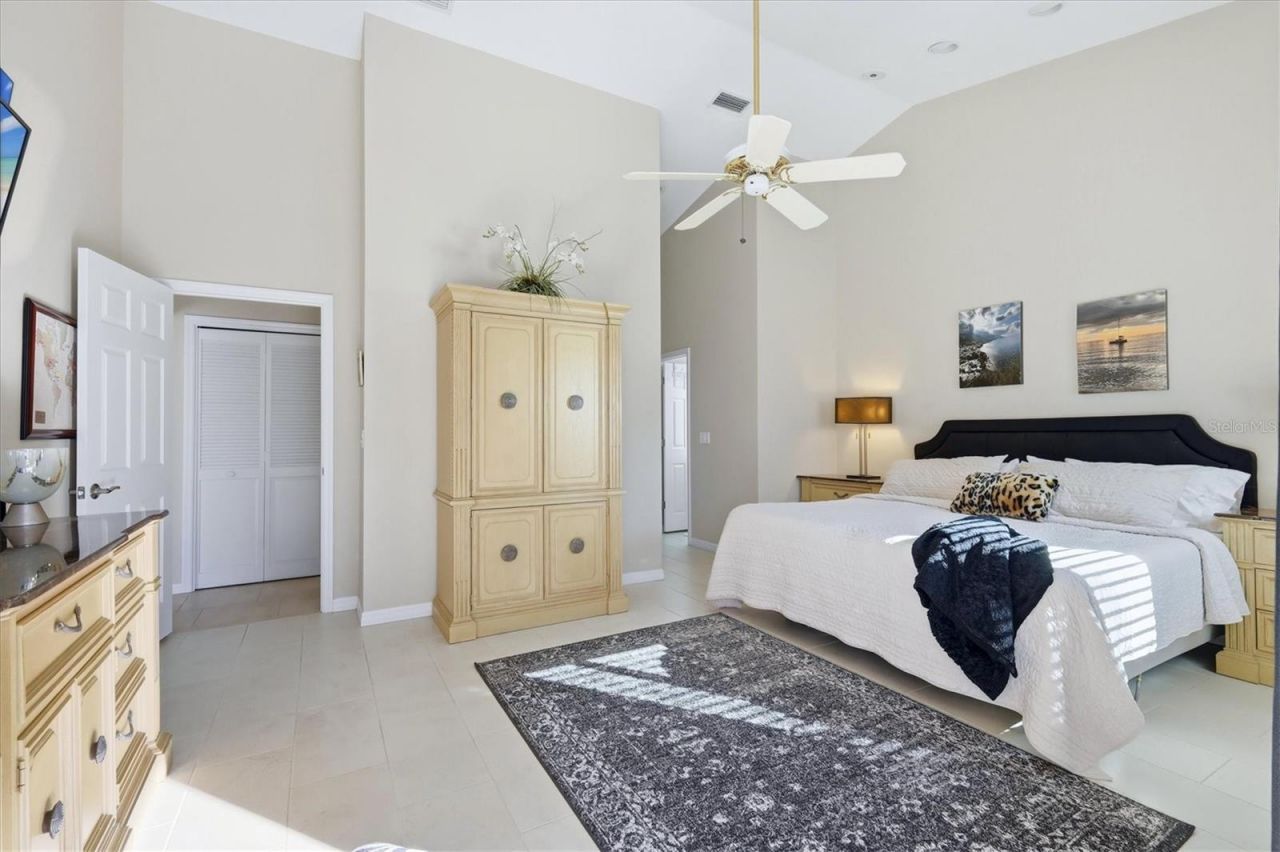 3746 Surrey Lane, Sarasota, FL 34235 Photo