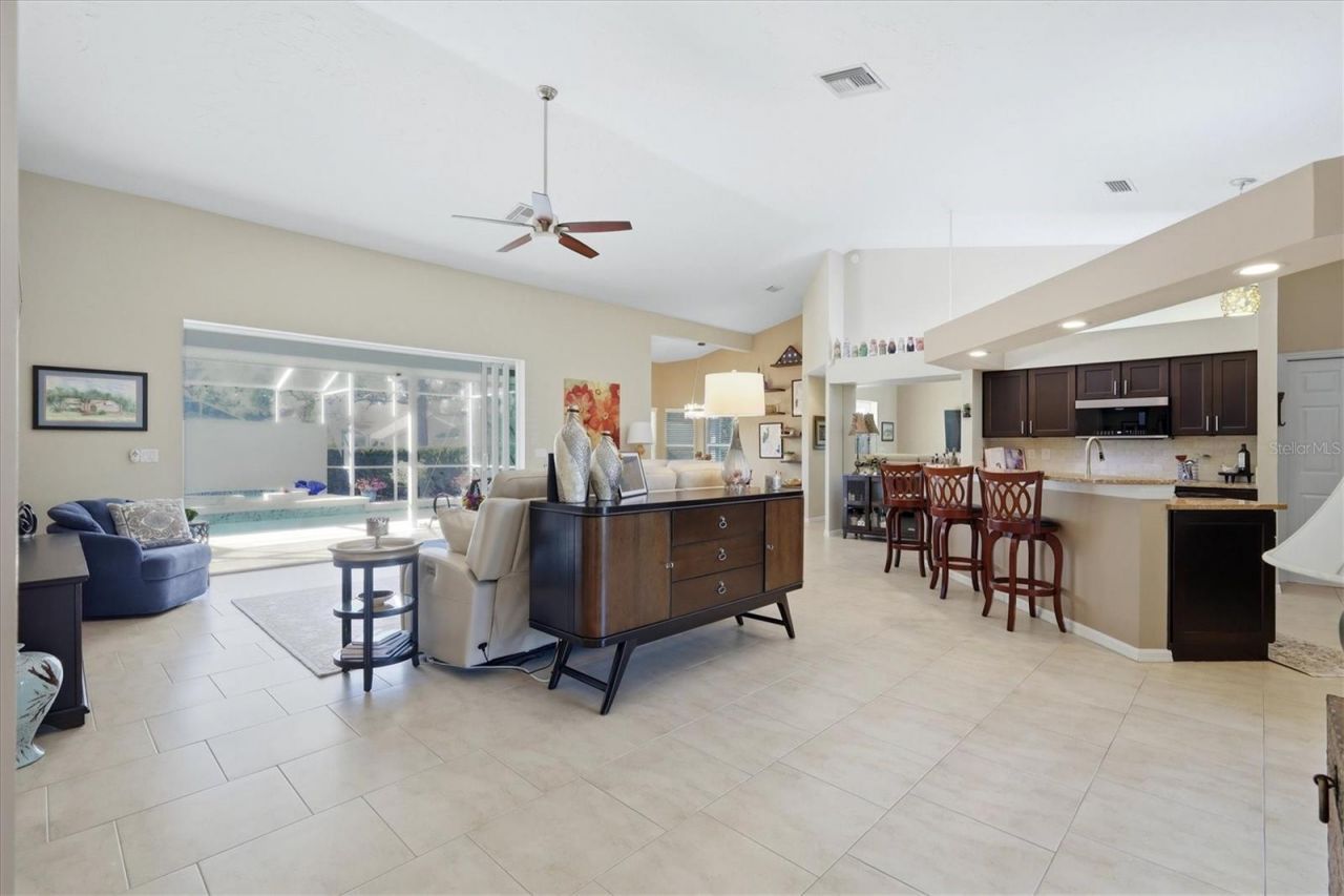 3746 Surrey Lane, Sarasota, FL 34235 Photo