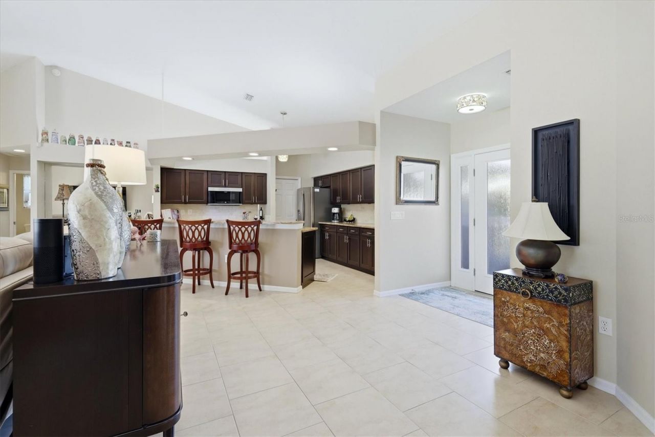 3746 Surrey Lane, Sarasota, FL 34235 Photo