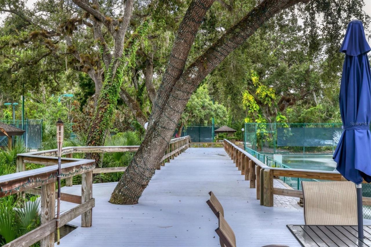 3746 Surrey Lane, Sarasota, FL 34235 Photo