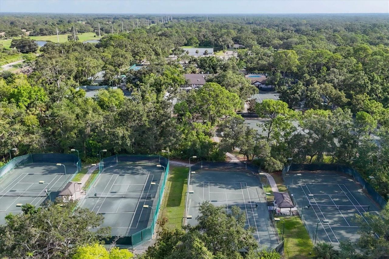 3746 Surrey Lane, Sarasota, FL 34235 Photo