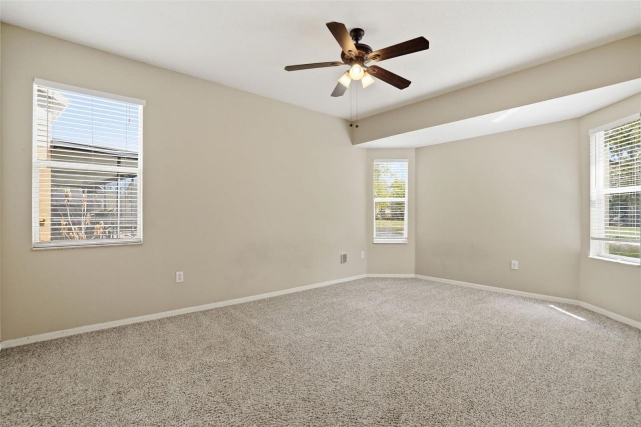 6407 Bridgecrest Drive , Lithia, FL 33547 Photo