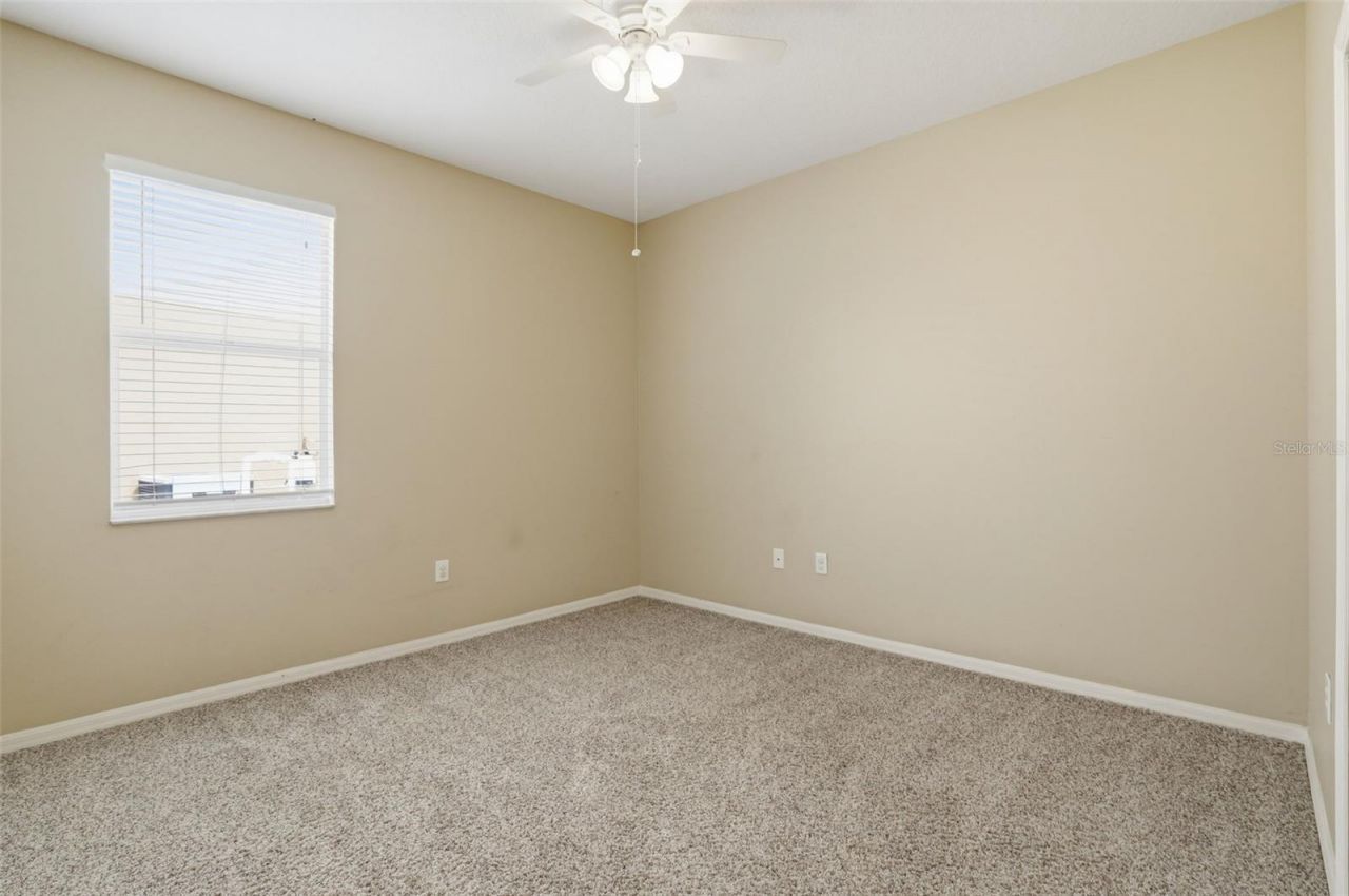 6407 Bridgecrest Drive , Lithia, FL 33547 Photo