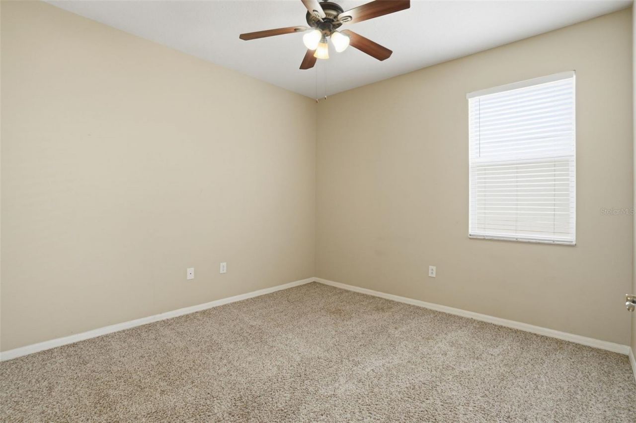 6407 Bridgecrest Drive , Lithia, FL 33547 Photo