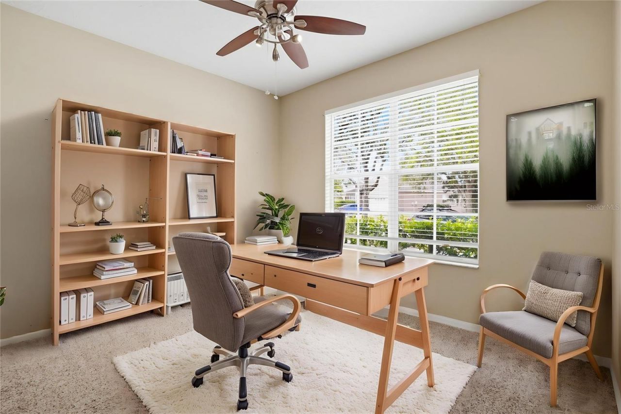 6407 Bridgecrest Drive , Lithia, FL 33547 Photo