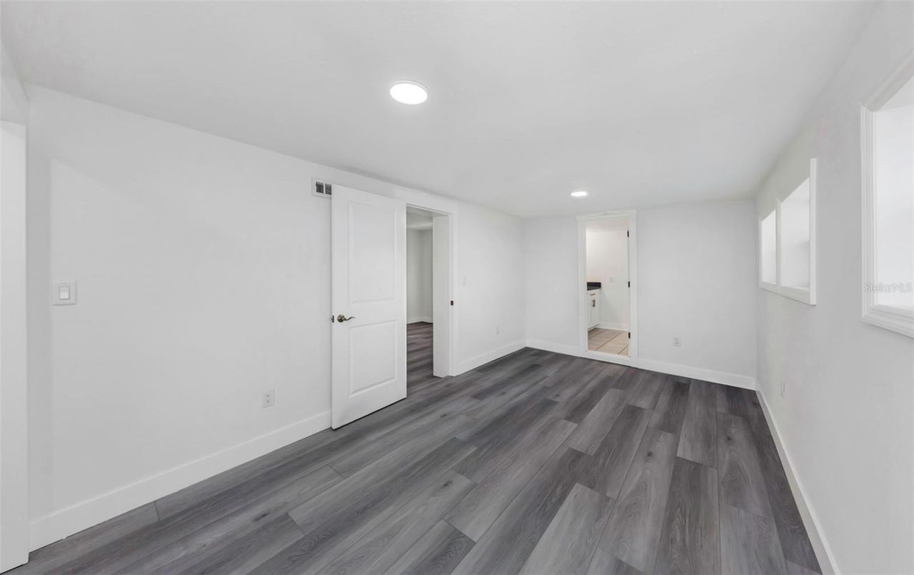 360 57th Street N, Saint Petersburg, FL 33710 Photo