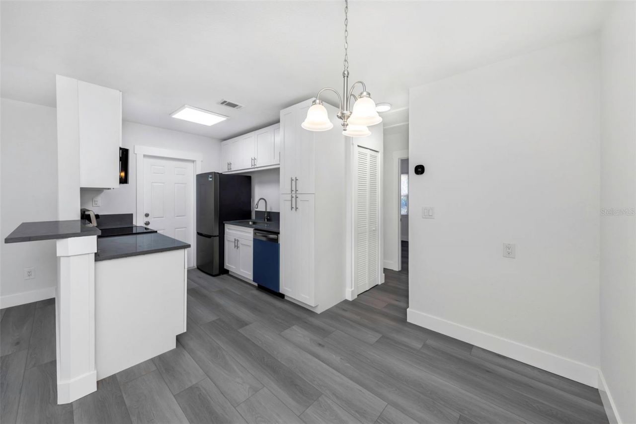 360 57th Street N, Saint Petersburg, FL 33710 Photo