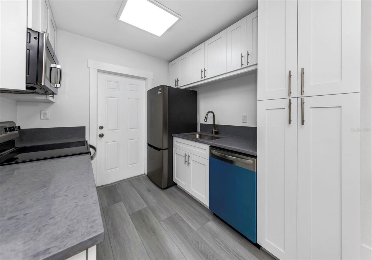 360 57th Street N, Saint Petersburg, FL 33710 Photo