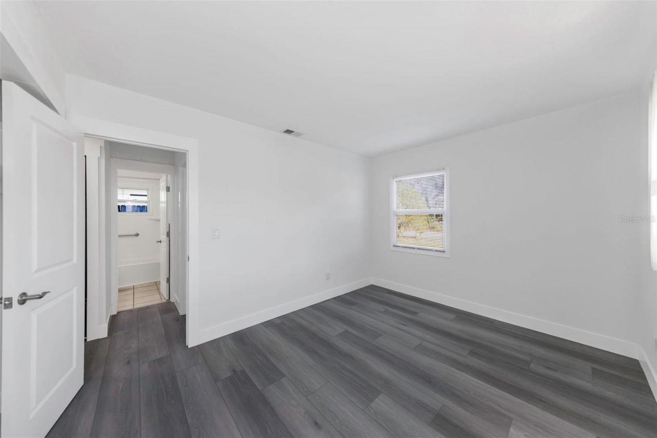 360 57th Street N, Saint Petersburg, FL 33710 Photo