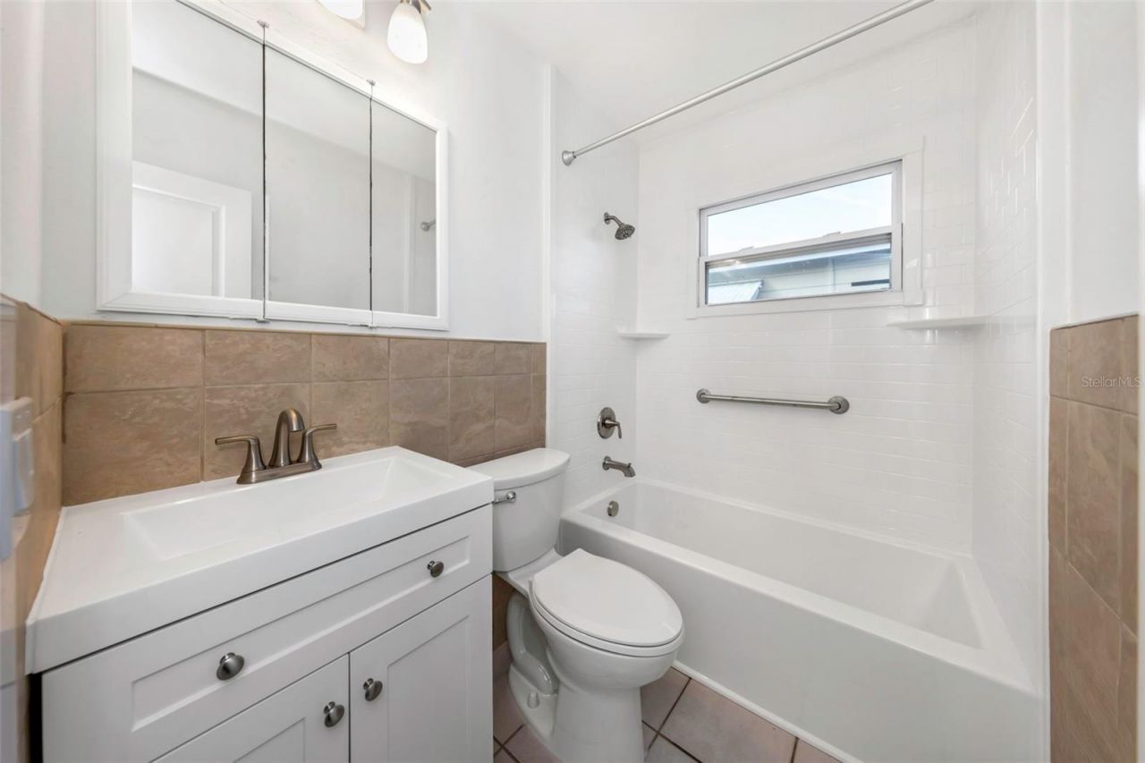 360 57th Street N, Saint Petersburg, FL 33710 Photo