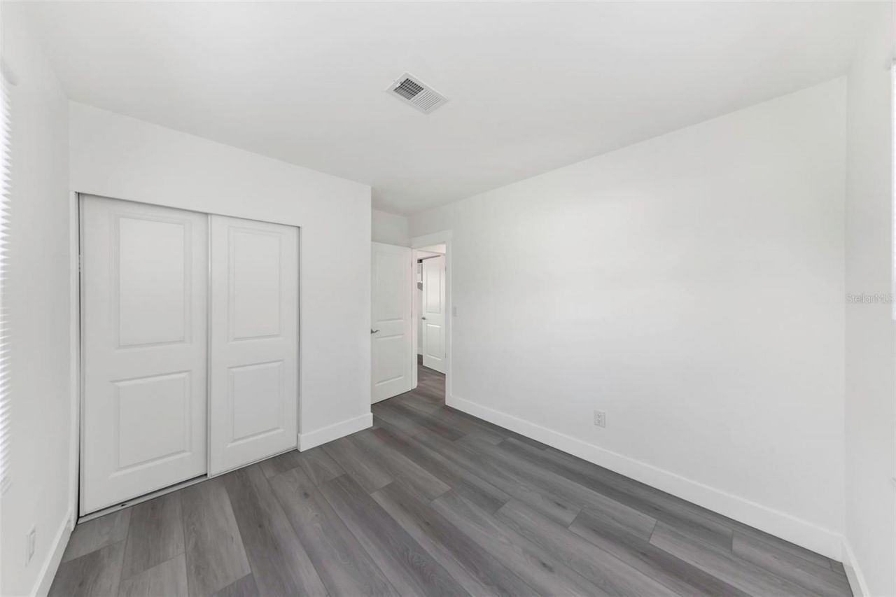 360 57th Street N, Saint Petersburg, FL 33710 Photo