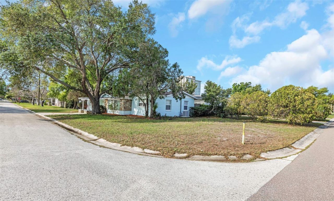 360 57th Street N, Saint Petersburg, FL 33710 Photo