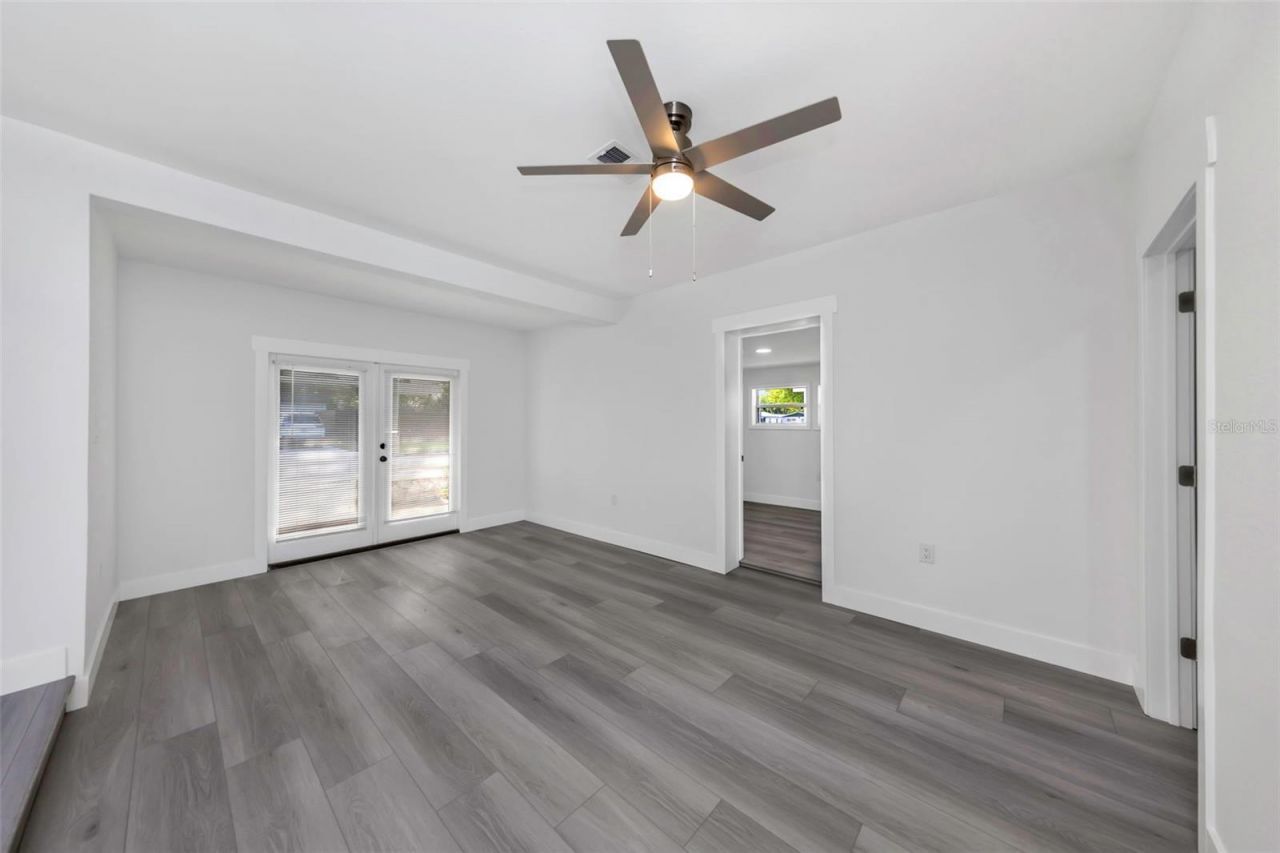 360 57th Street N, Saint Petersburg, FL 33710 Photo