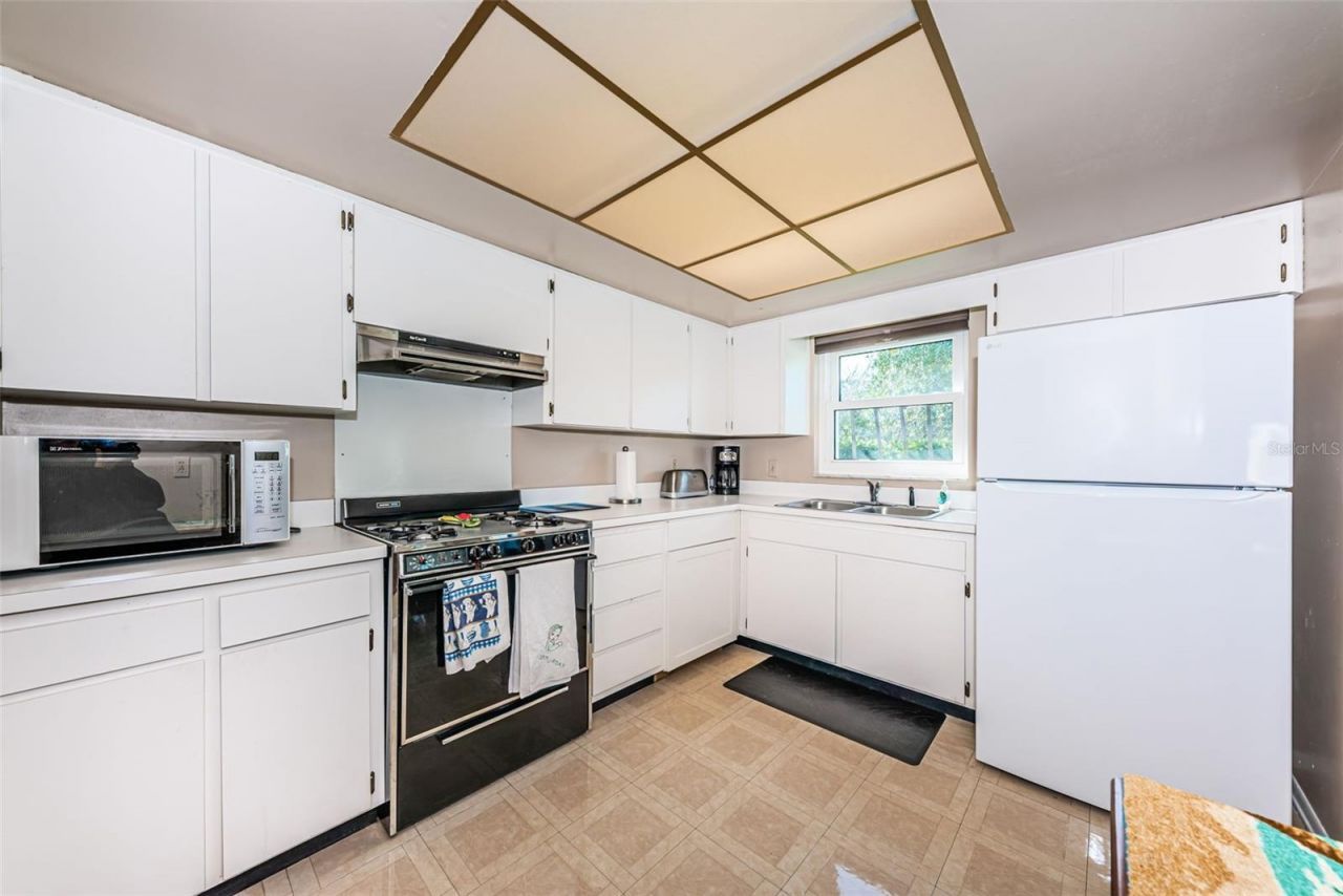 4106 53rd Avenue S, Saint Petersburg, FL 33711 Photo