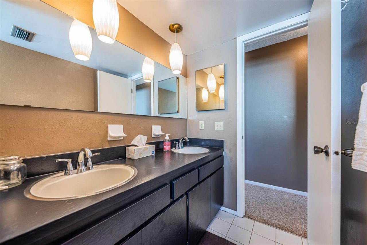 4106 53rd Avenue S, Saint Petersburg, FL 33711 Photo