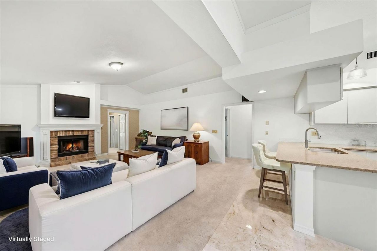 12804 Wallingford Drive, Tampa, FL 33624 Photo