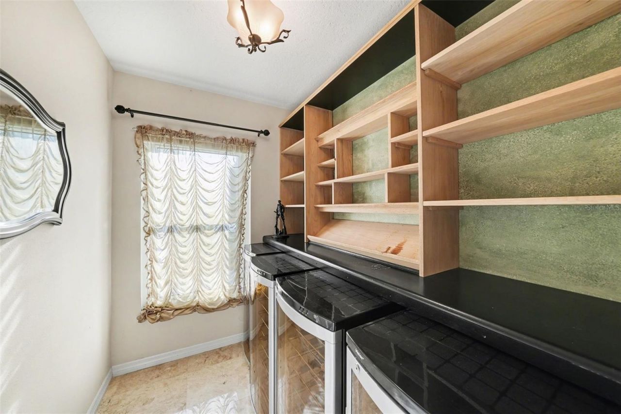 12804 Wallingford Drive, Tampa, FL 33624 Photo