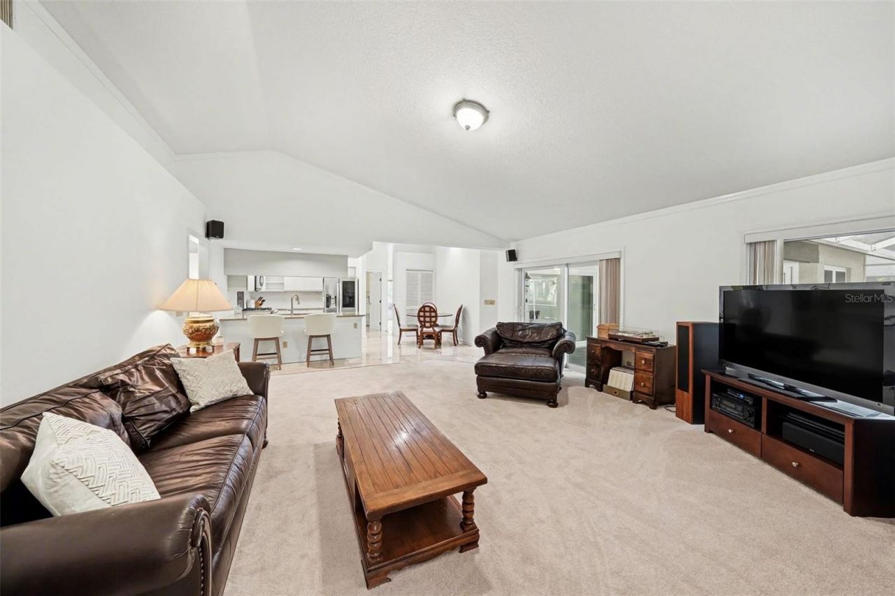 12804 Wallingford Drive, Tampa, FL 33624 Photo