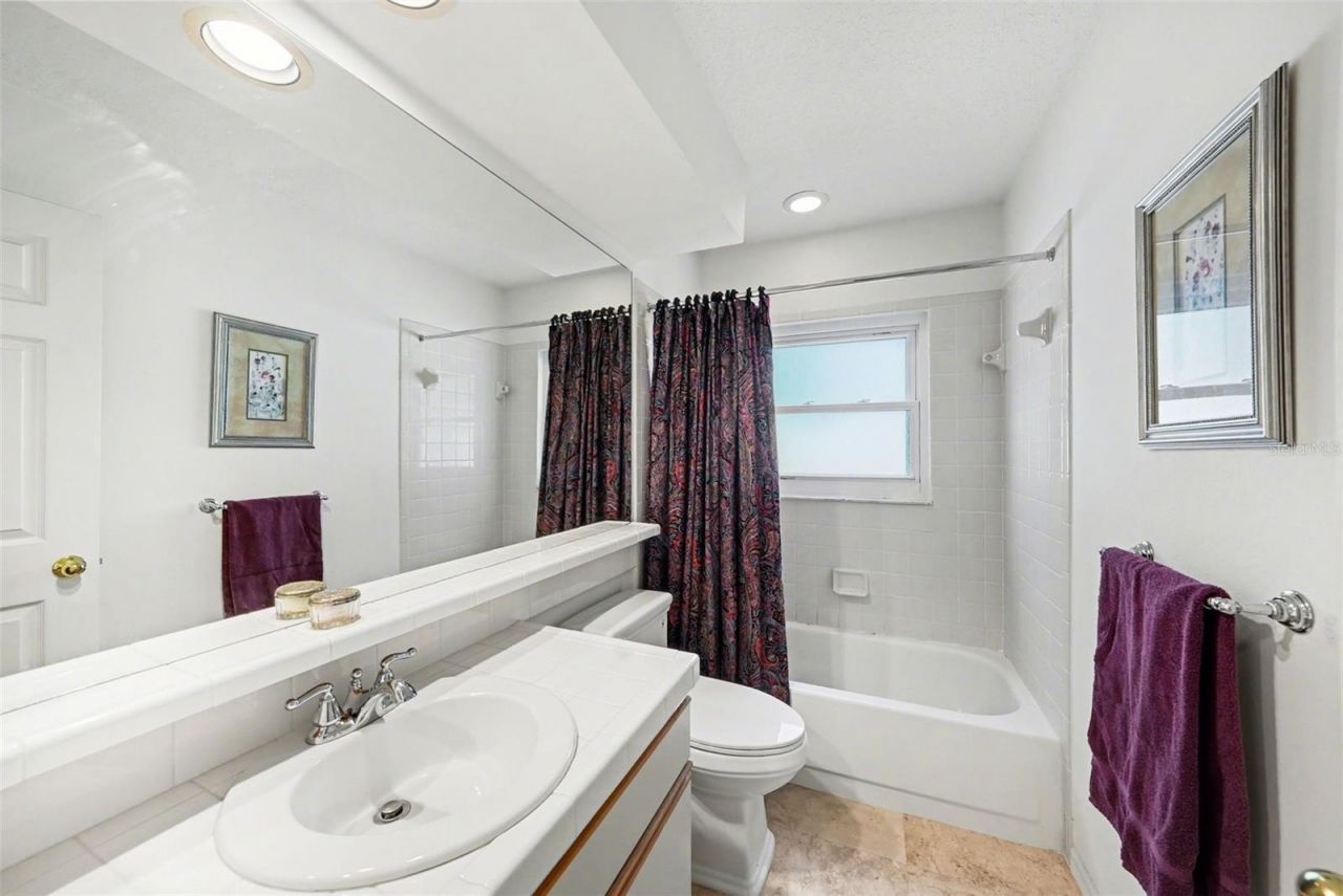 12804 Wallingford Drive, Tampa, FL 33624 Photo