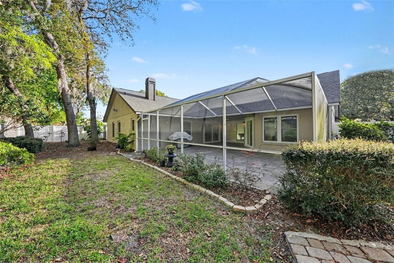 12804 Wallingford Drive, Tampa, FL 33624 Photo