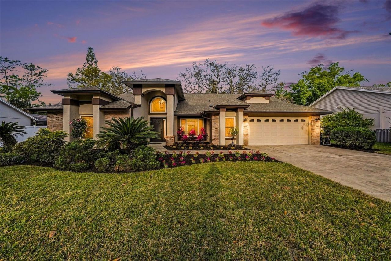 12804 Wallingford Drive, Tampa, FL 33624 Photo