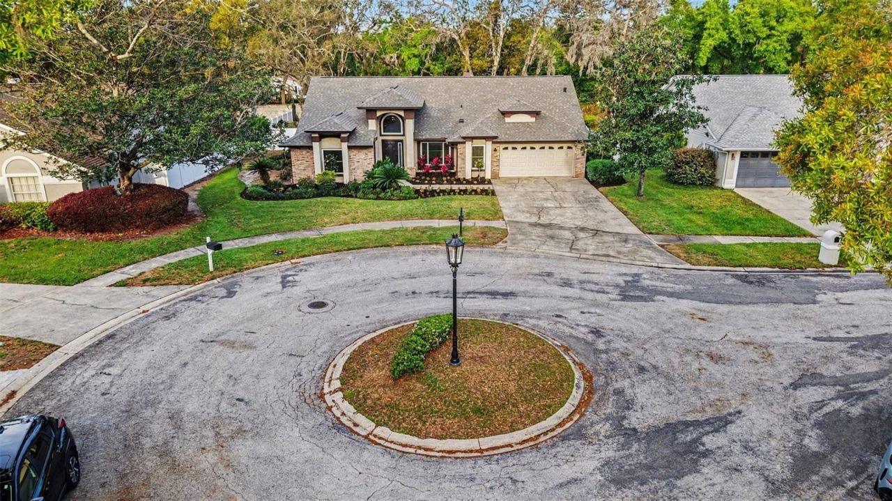 12804 Wallingford Drive, Tampa, FL 33624 Photo