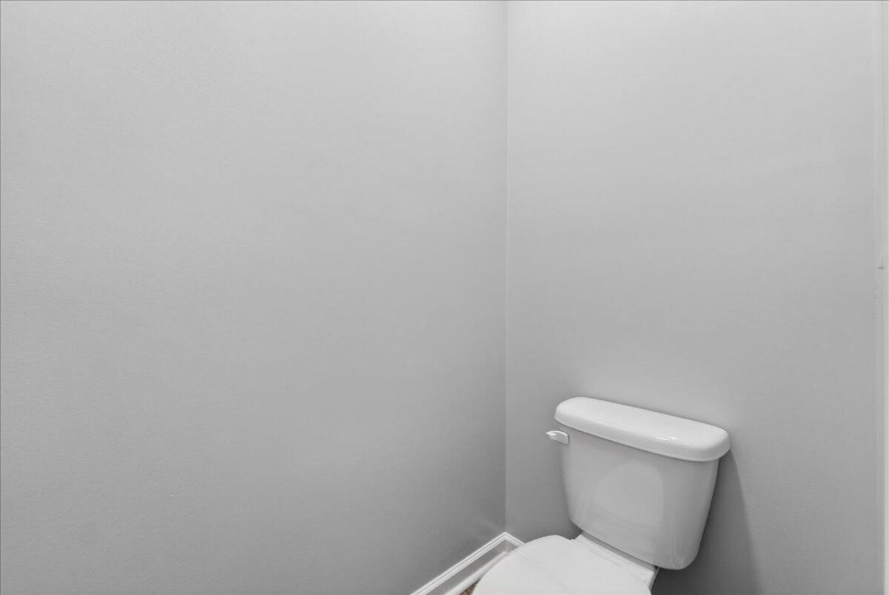 104 Green Passage Lane Photo 26
