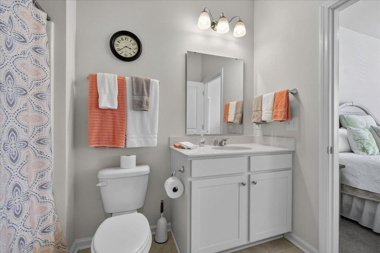 219 Celestial Boulevard Photo 11